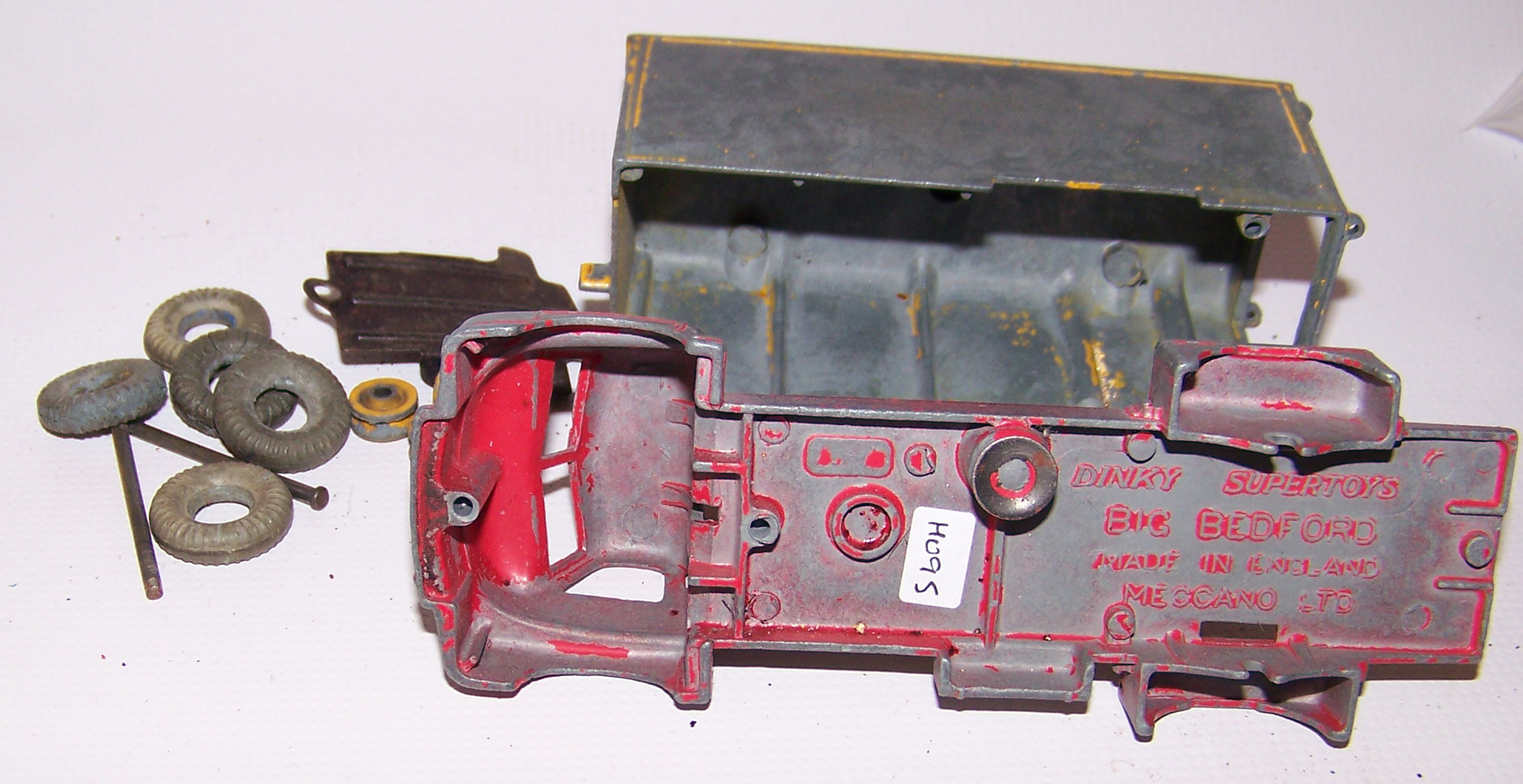 ../content/H0/Big Bedford Van Heinz (H095)/images/2.jpg